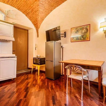 Apartment Affreschi And Vintage Charm