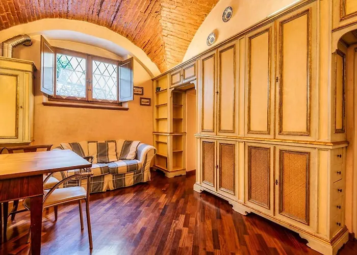 Apartment Affreschi And Vintage Charm