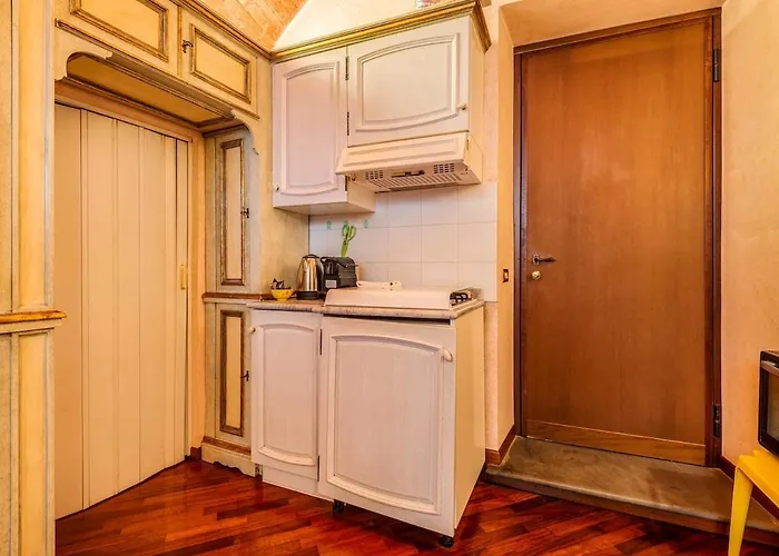 Apartment Affreschi And Vintage Charm *